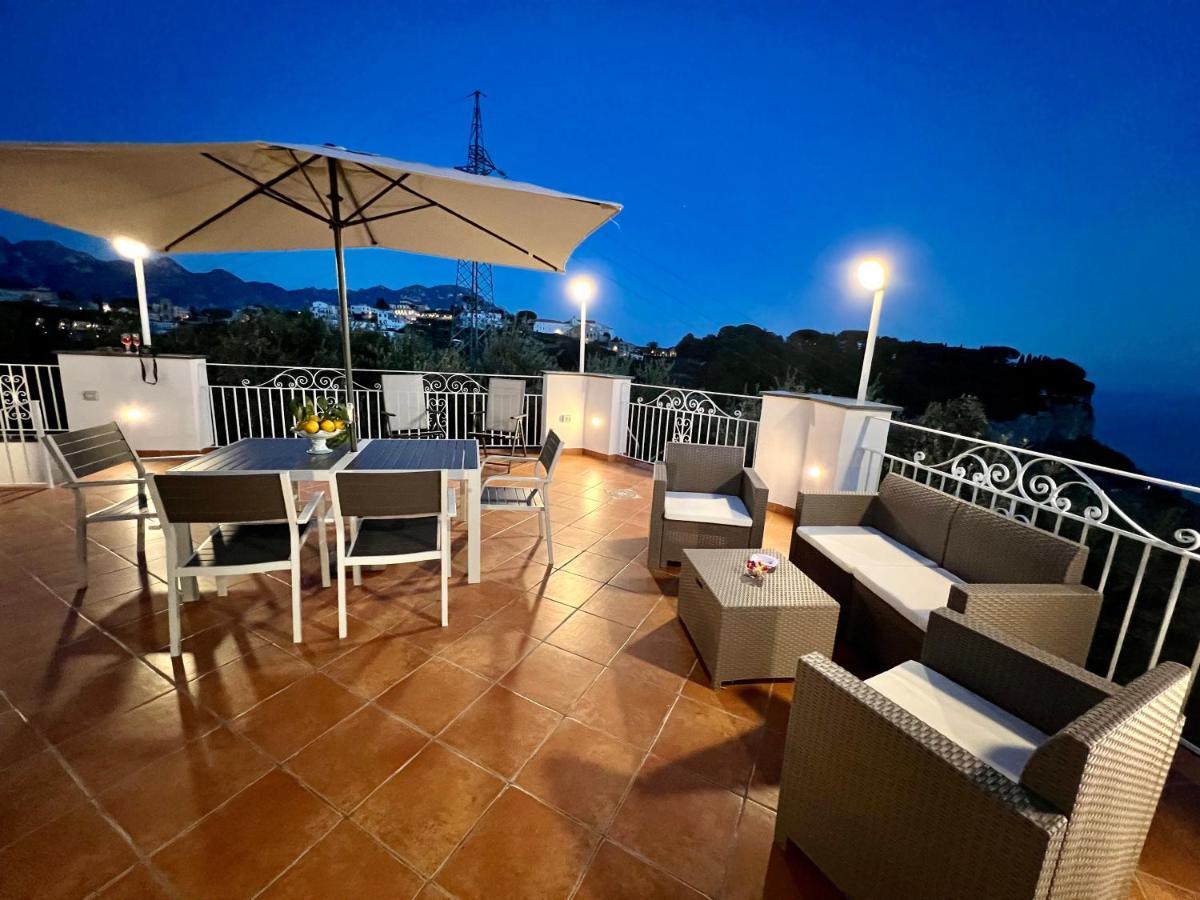 Infinity Experience Casa Vacanza Incantevole Con Terrazzo スカラ エクステリア 写真