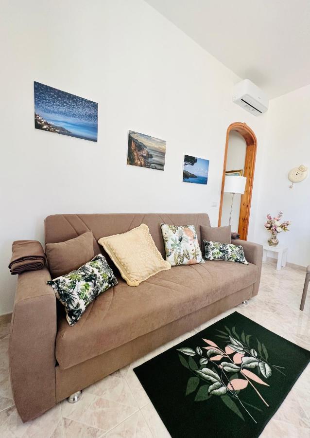 Infinity Experience Casa Vacanza Incantevole Con Terrazzo スカラ エクステリア 写真